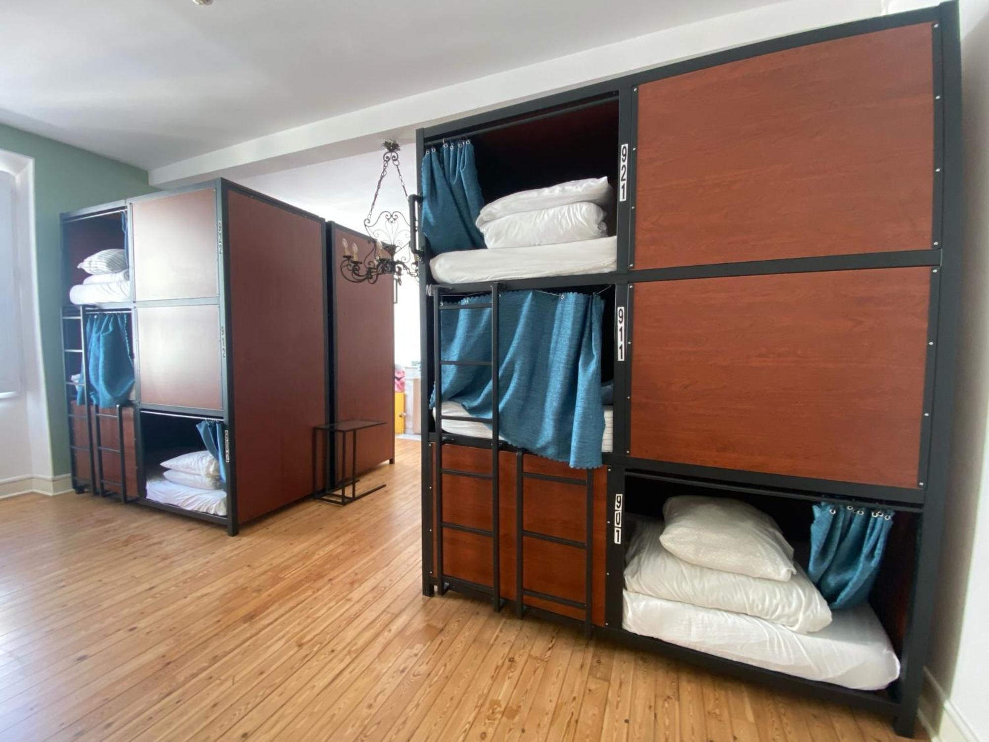 Hostel Hostel20 *