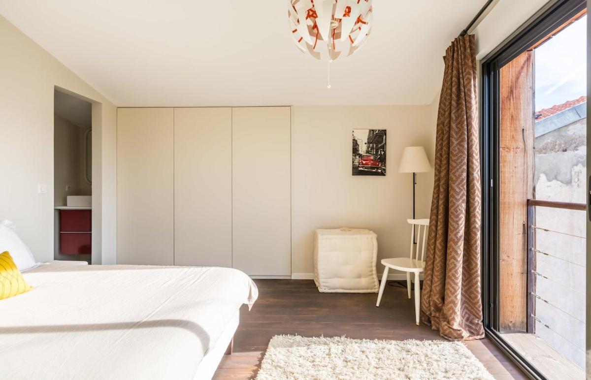 Beautiful Loft Cite Du Vin Bordeaux