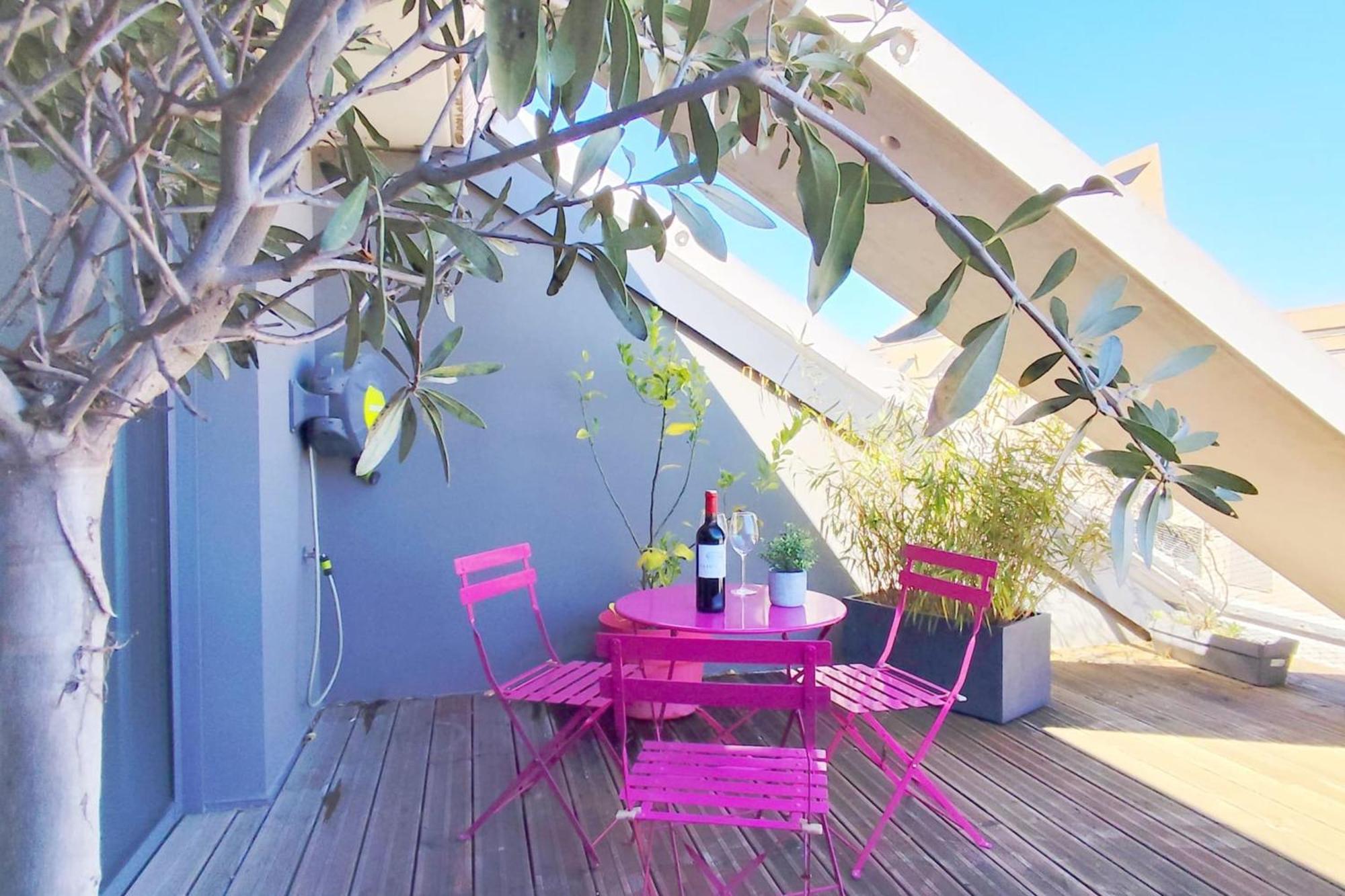 2 With Terrace In Apartment Bordeaux