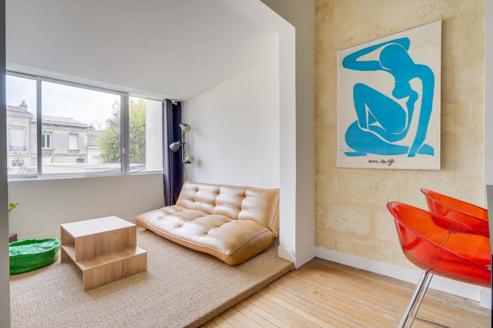 Charming, Modern Flat With Private Parking Appartement Bordeaux