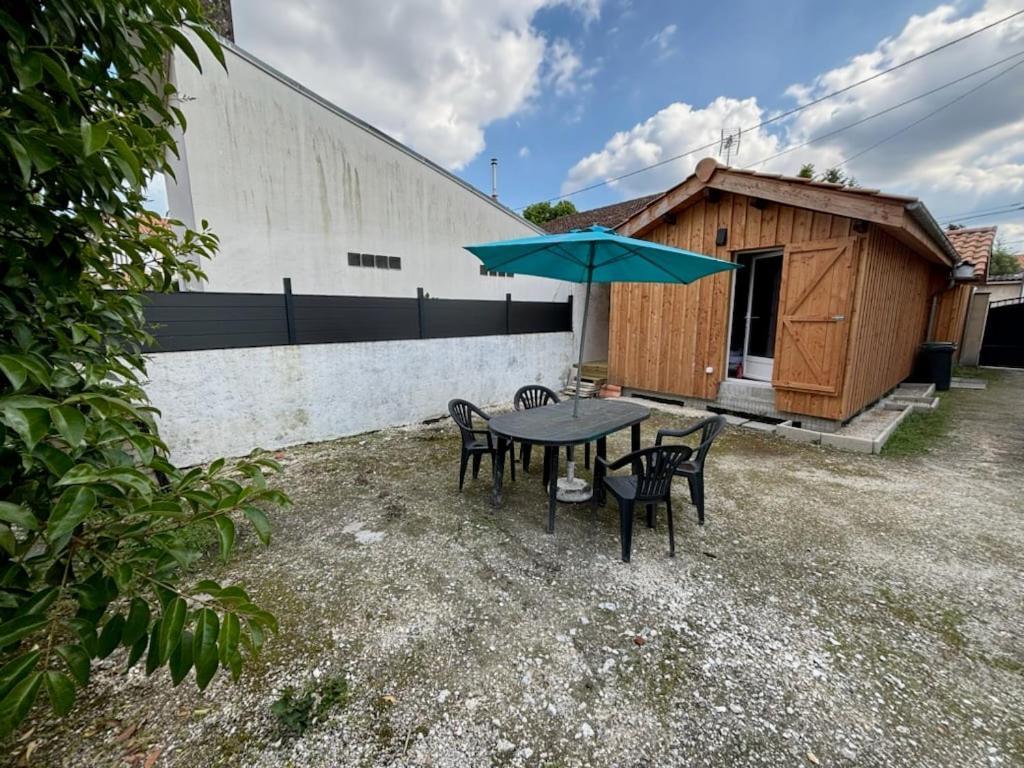 Maison Avec Terrasse & Parking Bacalan Pensión Burdeos