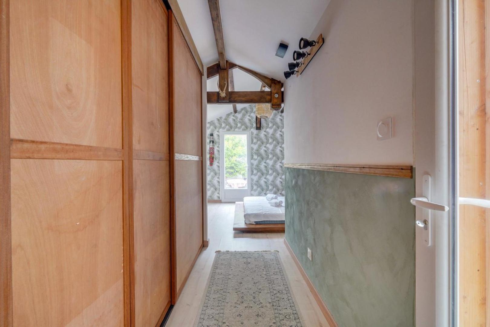 Pensión Maison Avec Terrasse & Parking Bacalan *