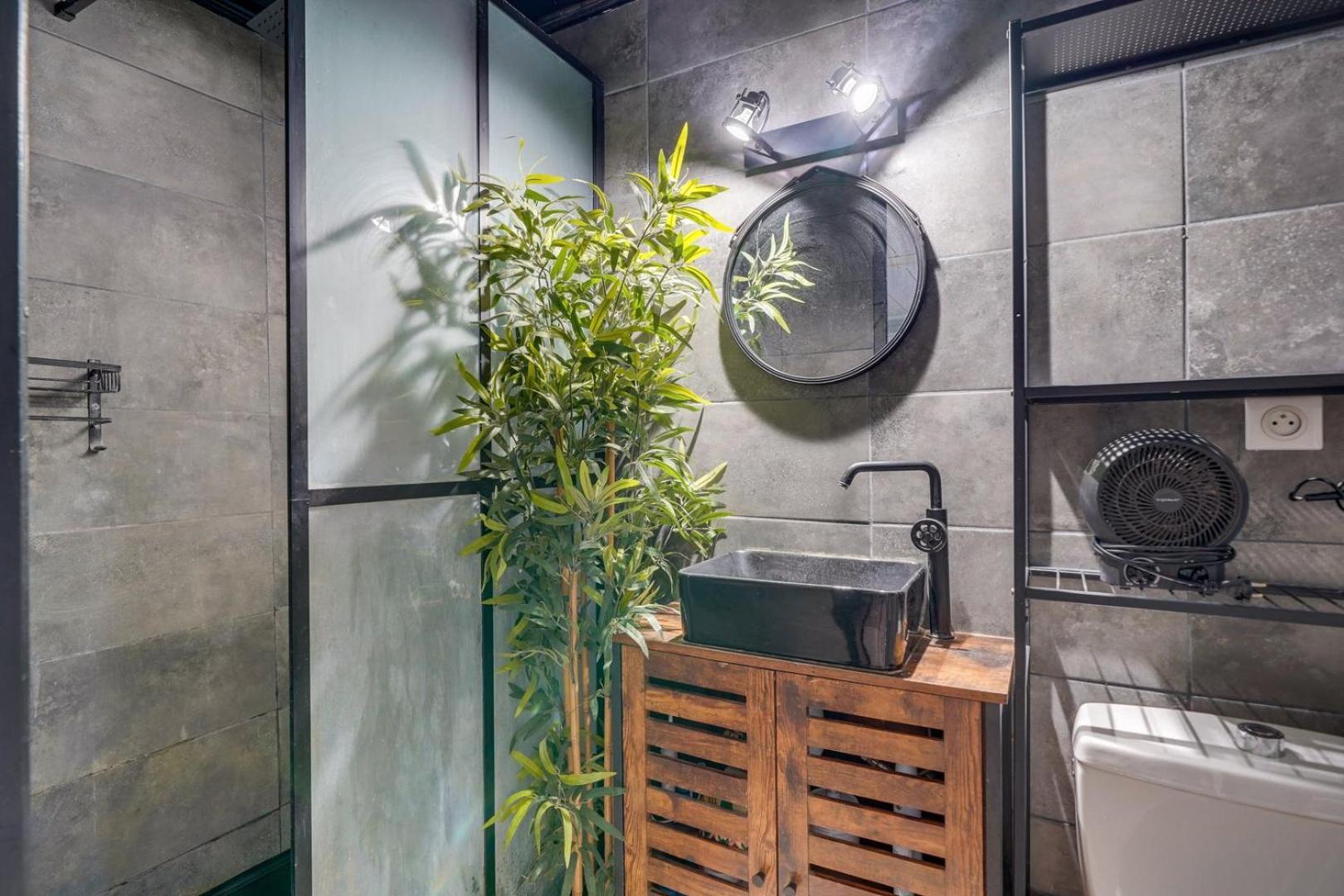 Maison Avec Terrasse & Parking Bacalan
