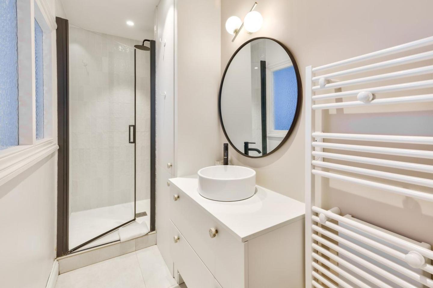 Guestready - Sunny Retreat With Tower Views * Bordeaux