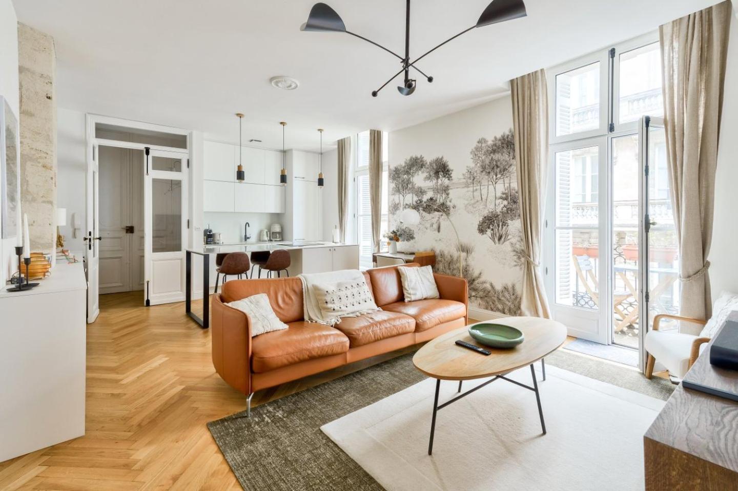 Guestready - Sunny Retreat With Tower Views Bordeaux