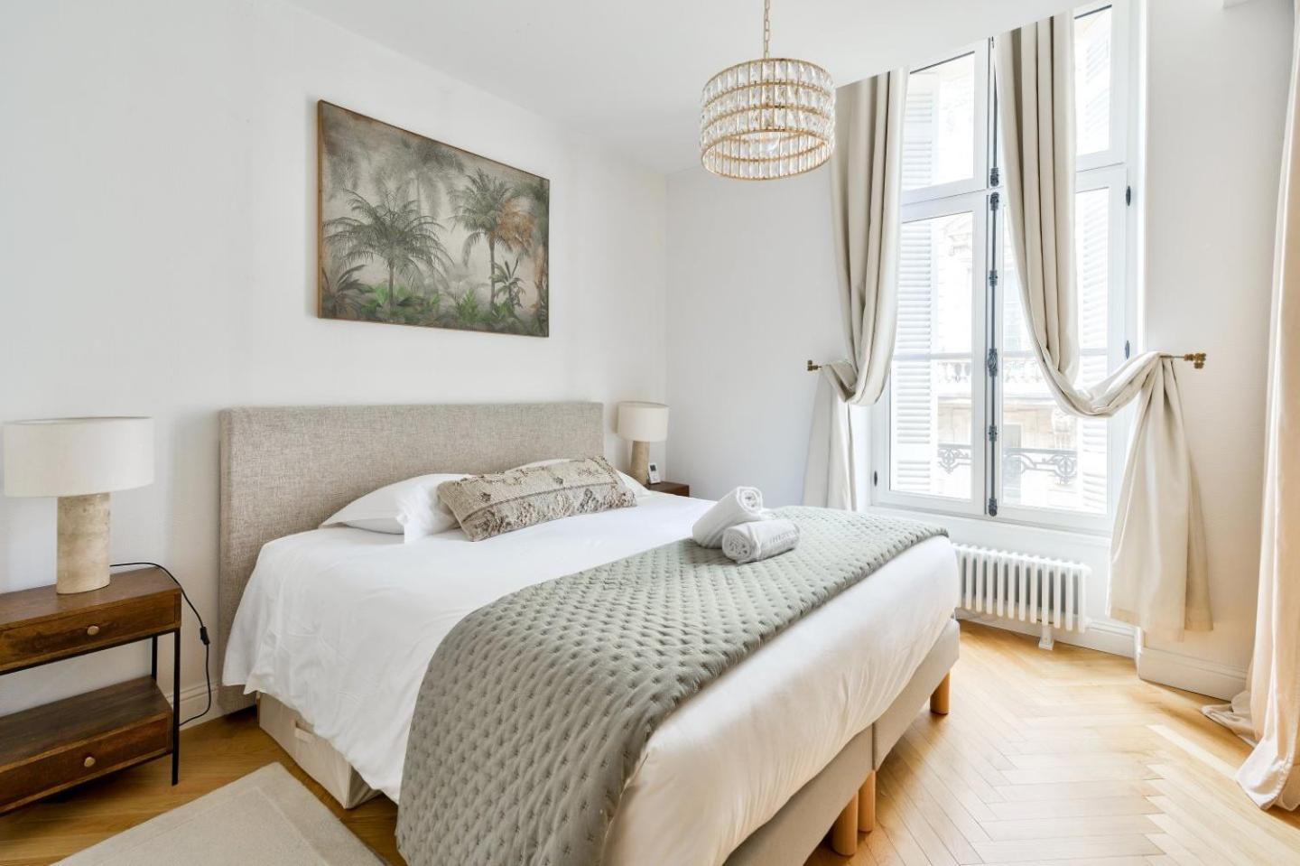 Guestready - Sunny Retreat With Tower Views *