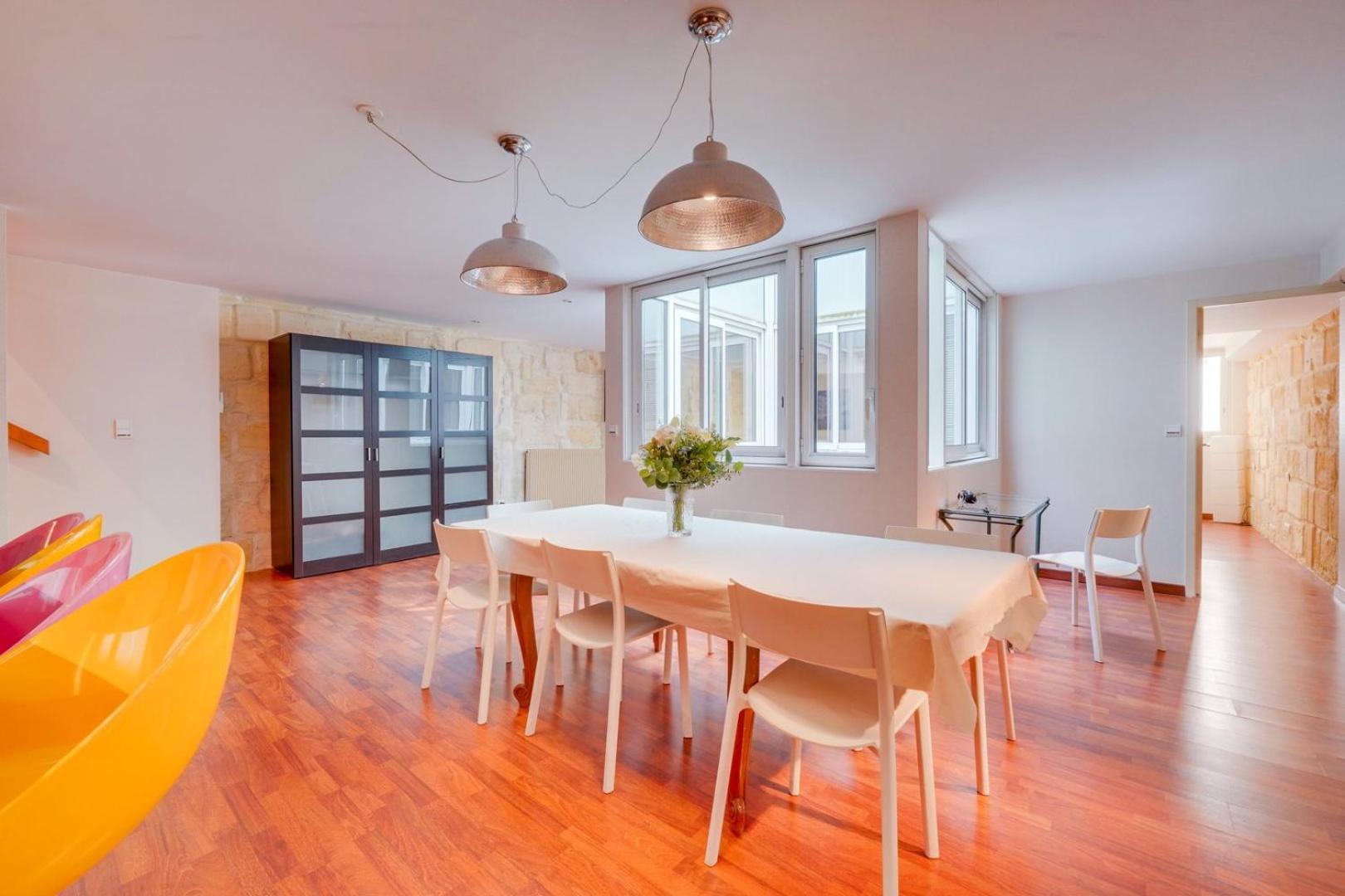 Spacious, Quiet Flat In The Heart Of *