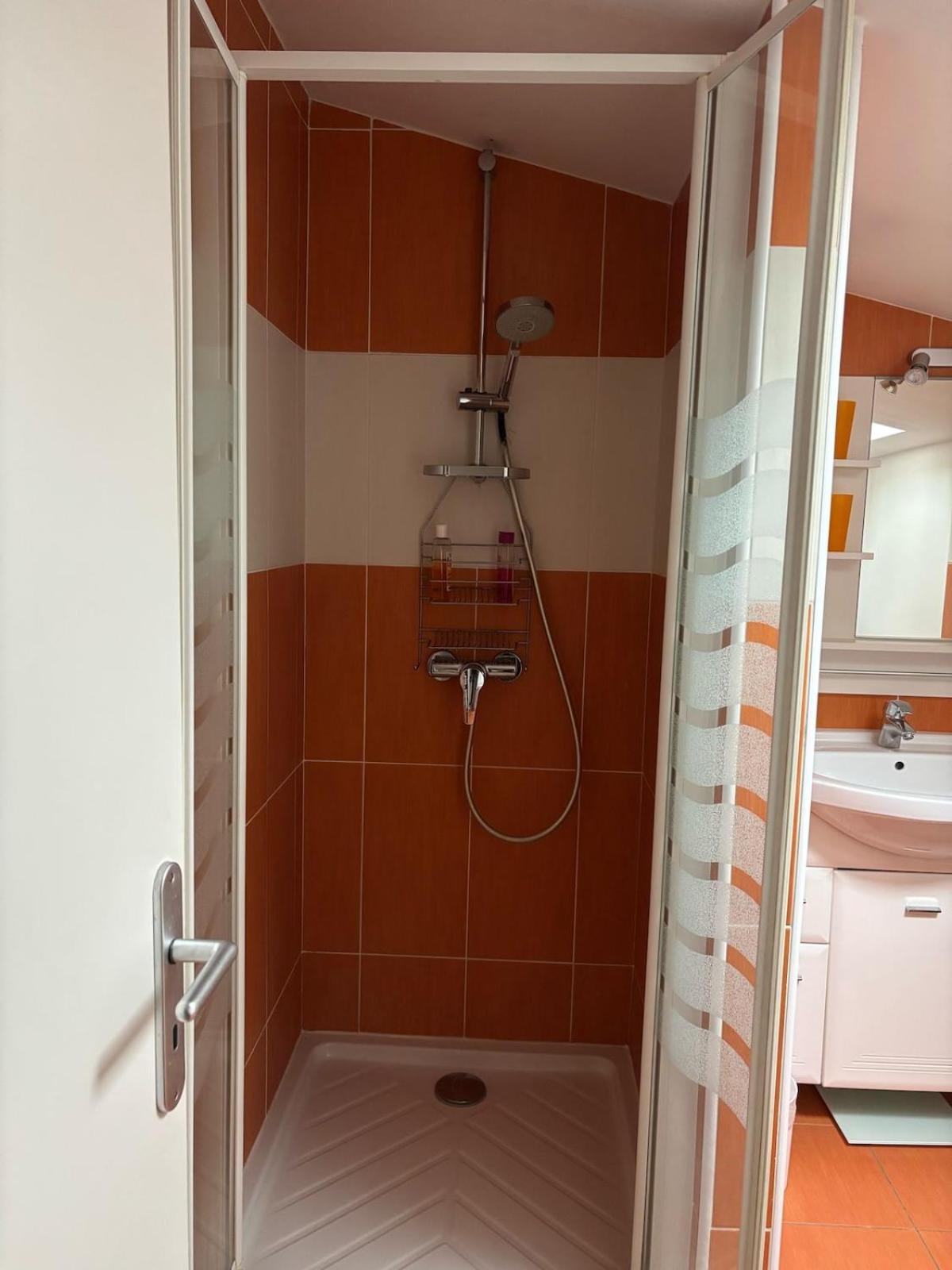 T4 Vue Sur La Garonne, Au Pied Du Tram Apartment *