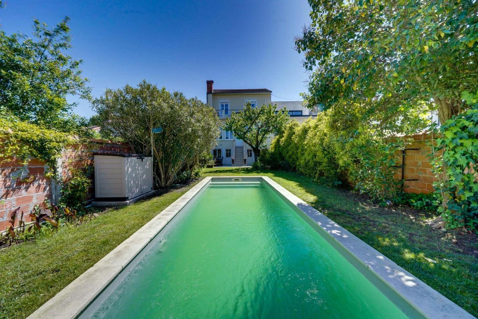 Tres Belle Maison Avec Piscine Et Jardin