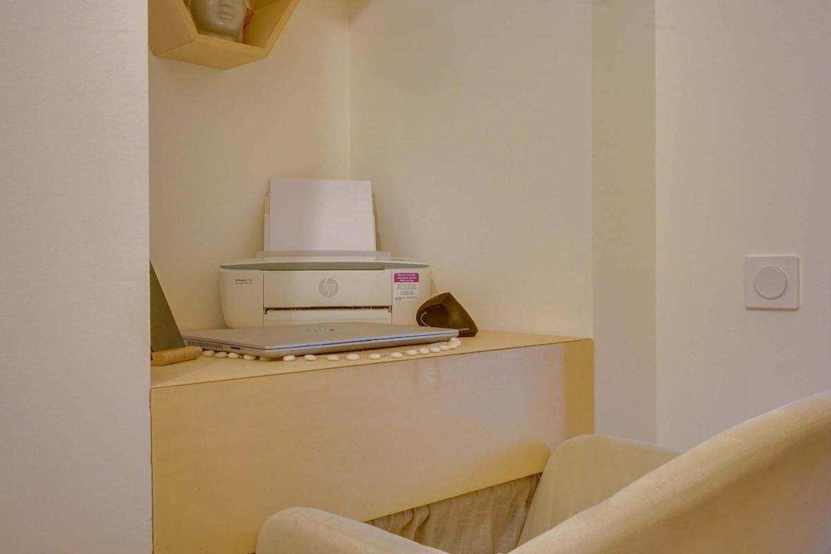 Cozy Apartment, Perfect Location
