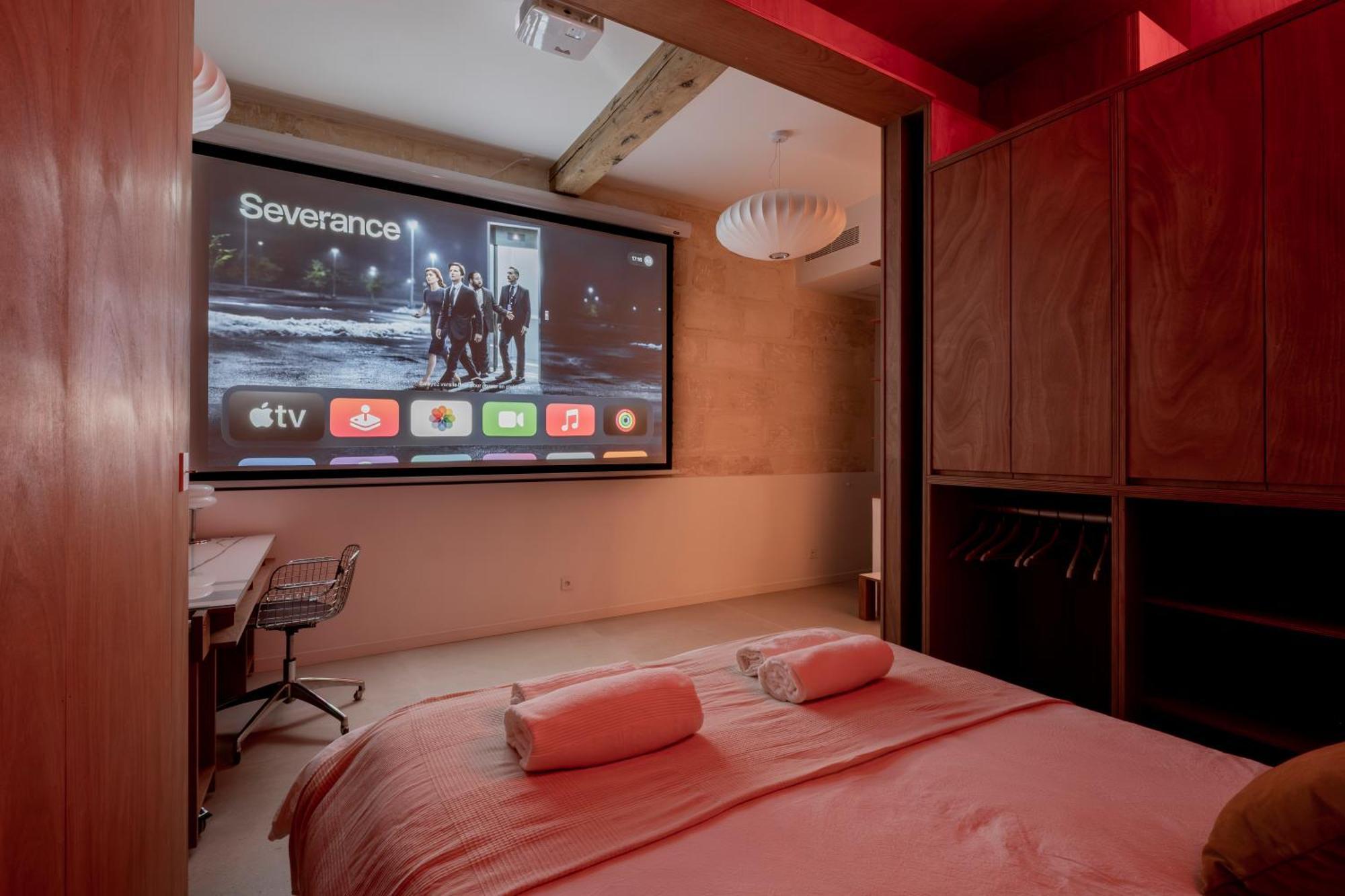 Superbe Rue St-catherine - Cine , Balcon &