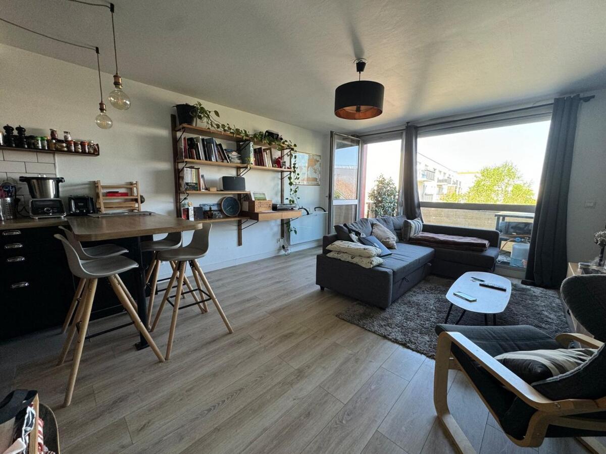 Apartment Avec Parking Prive