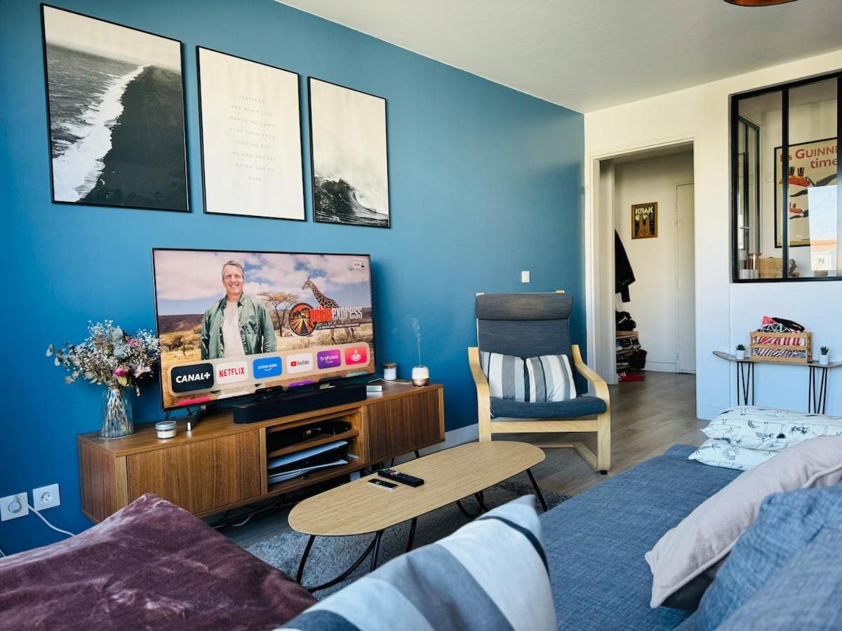 Appartement Avec Parking Prive *
