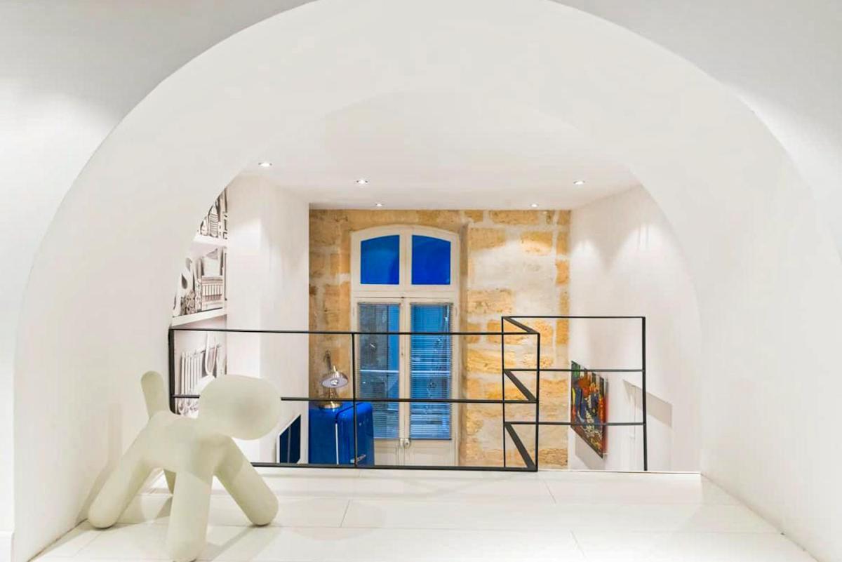 Appartement Hypercentre Avec Petite Terrasse Bordeaux