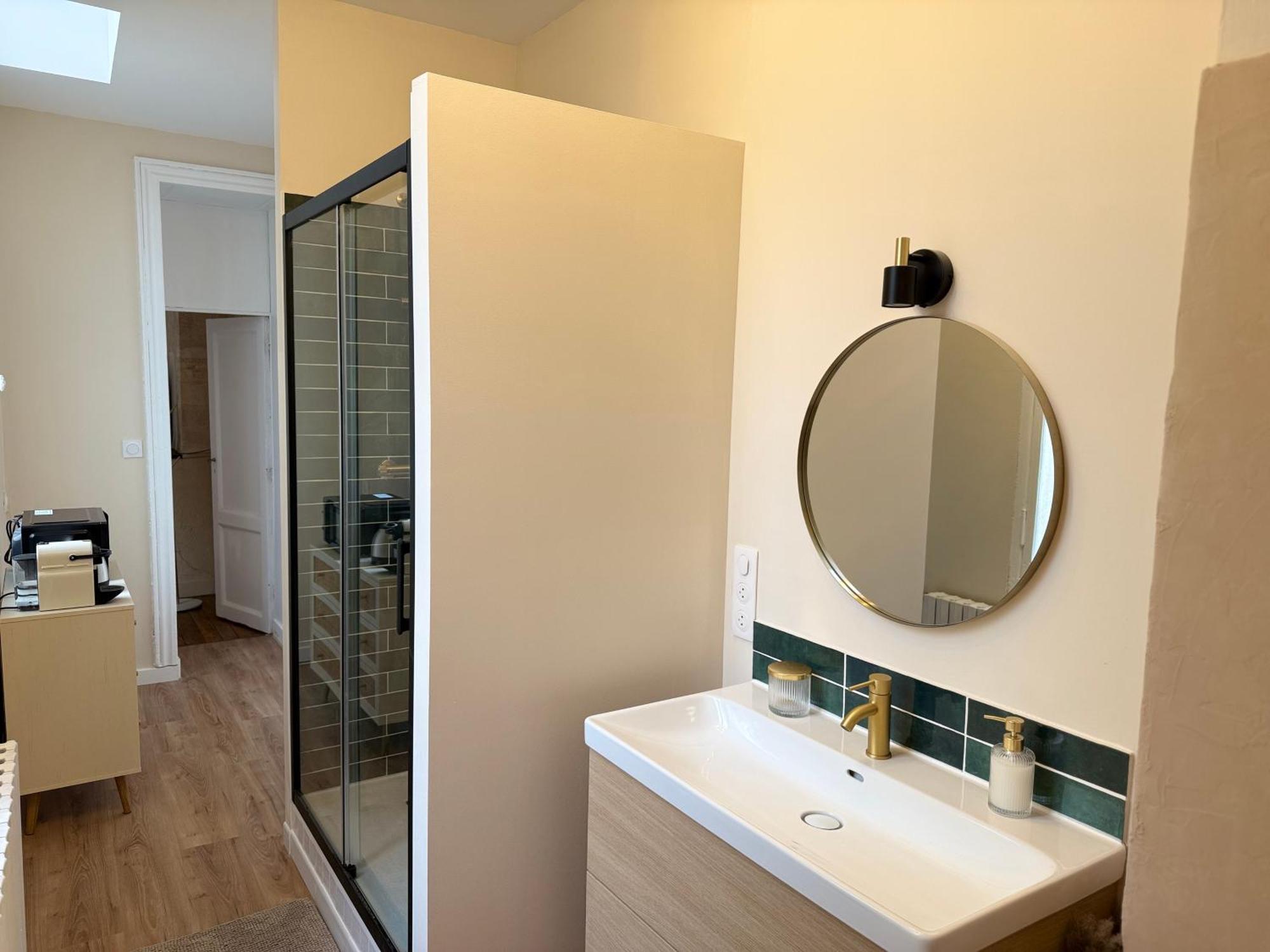Privatunterkunft Le Nid Des Chartrons - Privee Elegante Au Coeur De Bordeaux