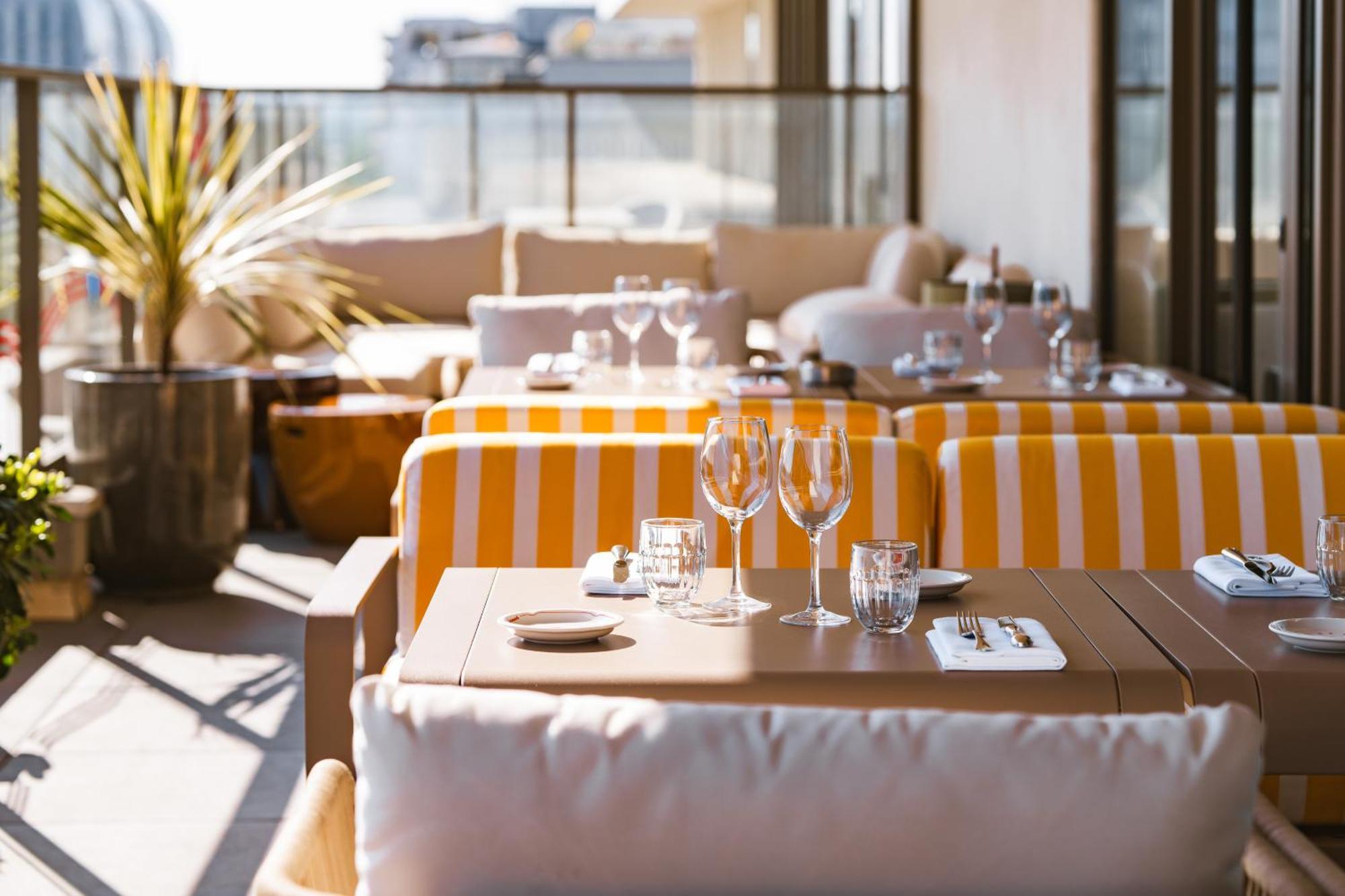 56 - Centre Gare Saint Jean Hotel 4*