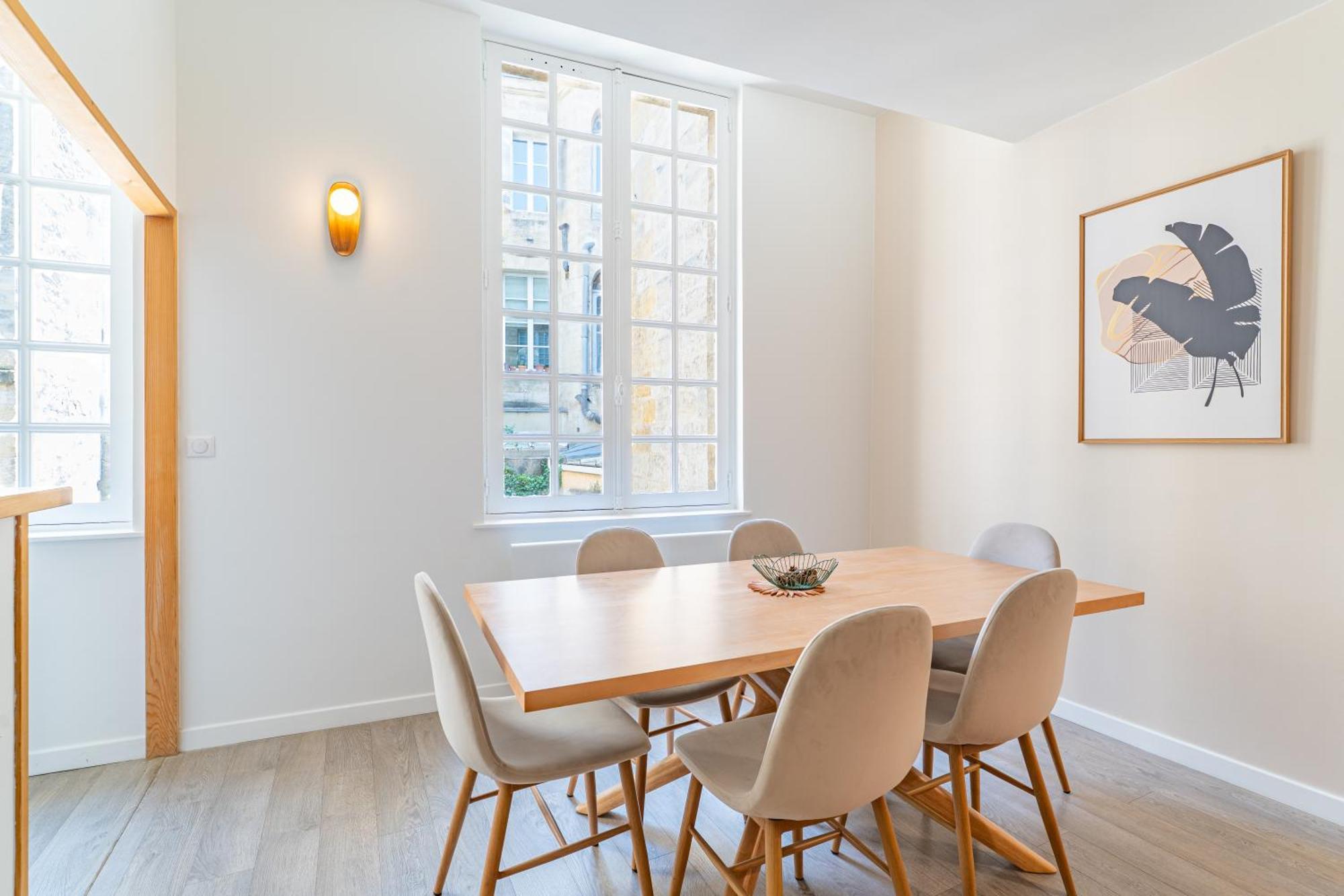 2 En Hyper Centre Avec Balcon Apartment *