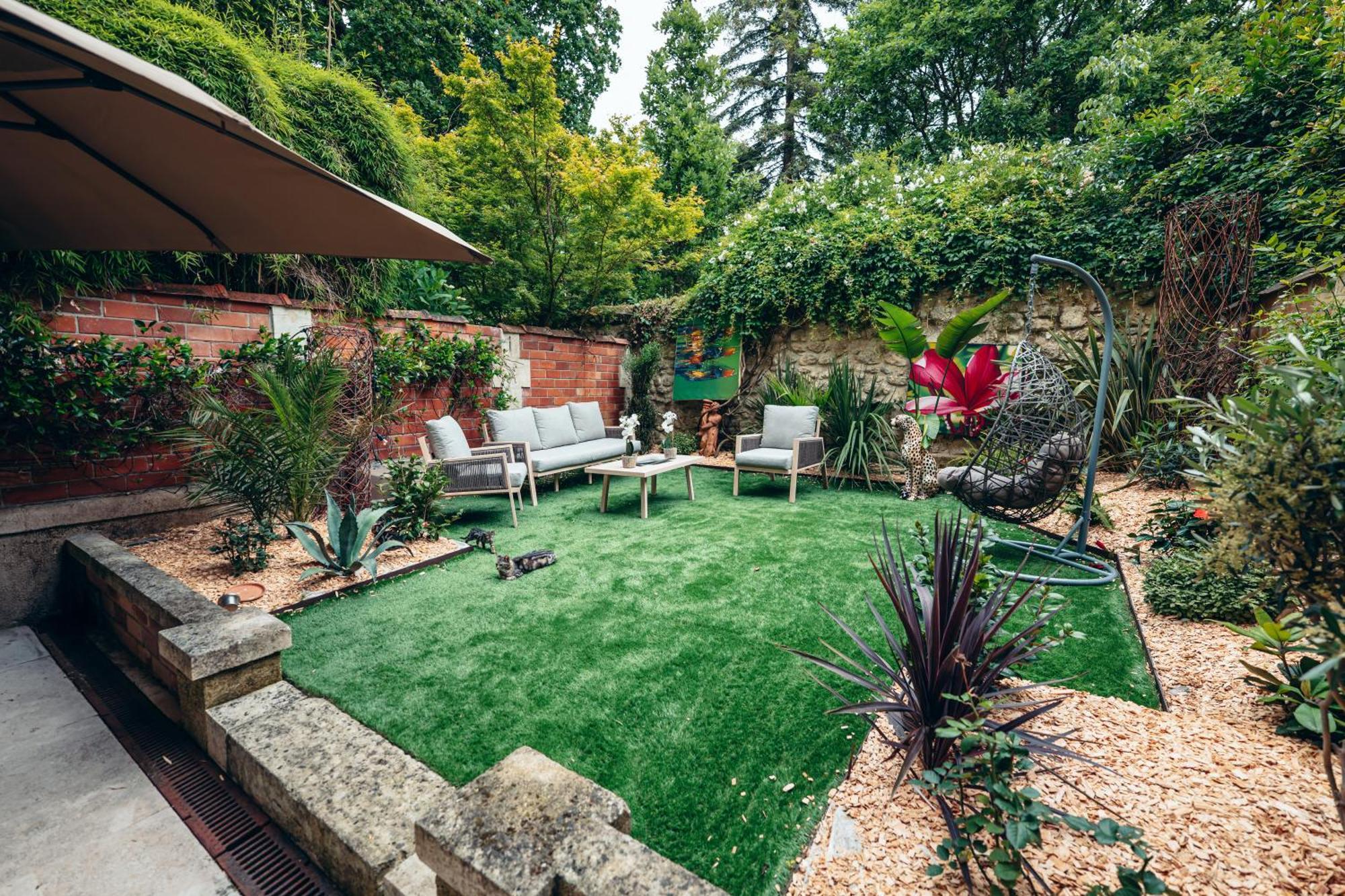 Le Clos D'emile - Jardin Public Maison d'hôtes *