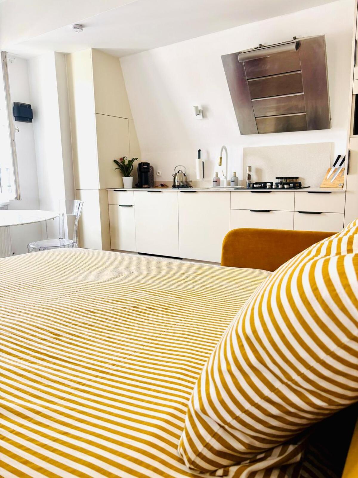 Appartement La Cour Dudon - Amazing & In
