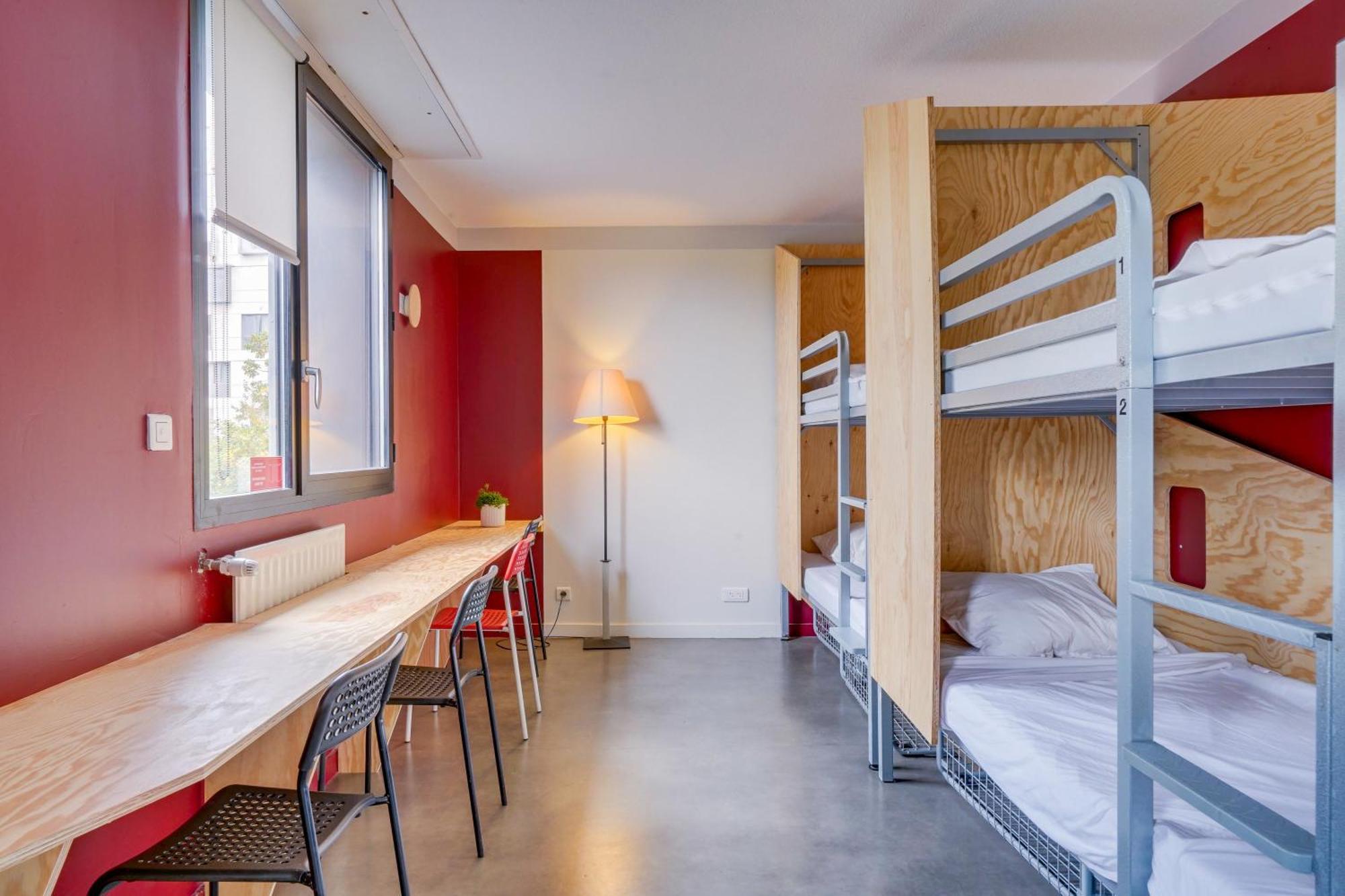 Auberge De Jeunesse Barbey - Youth Hostel Bordeaux Hostal *