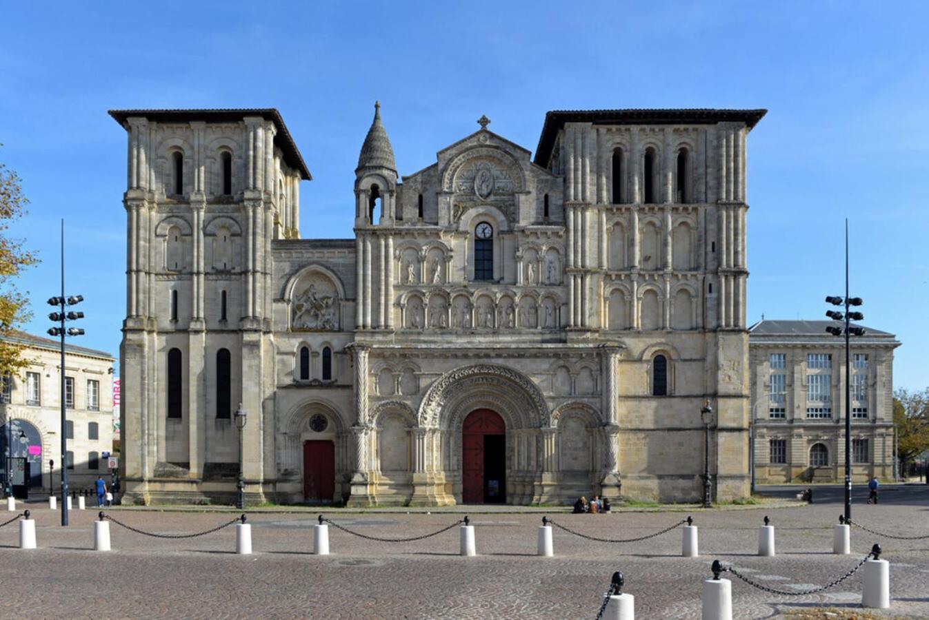 Them'apparts Sainte Croix Apartamento Burdeos