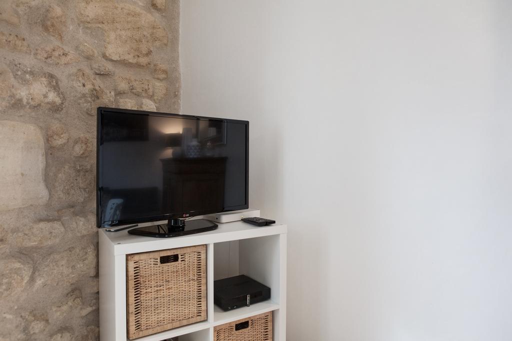 Augustins -petit Cocon Calme Et Lumineux Avec Parking Apartamento Burdeos