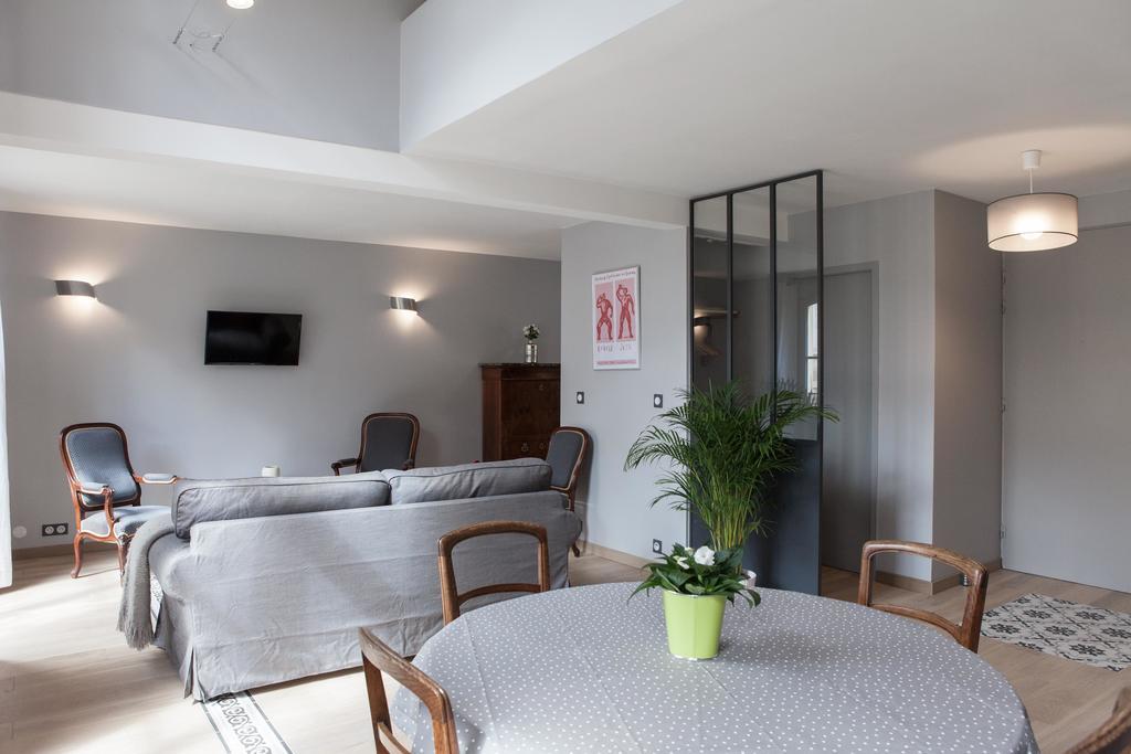 Rue Neuve With Elevator Appartement *