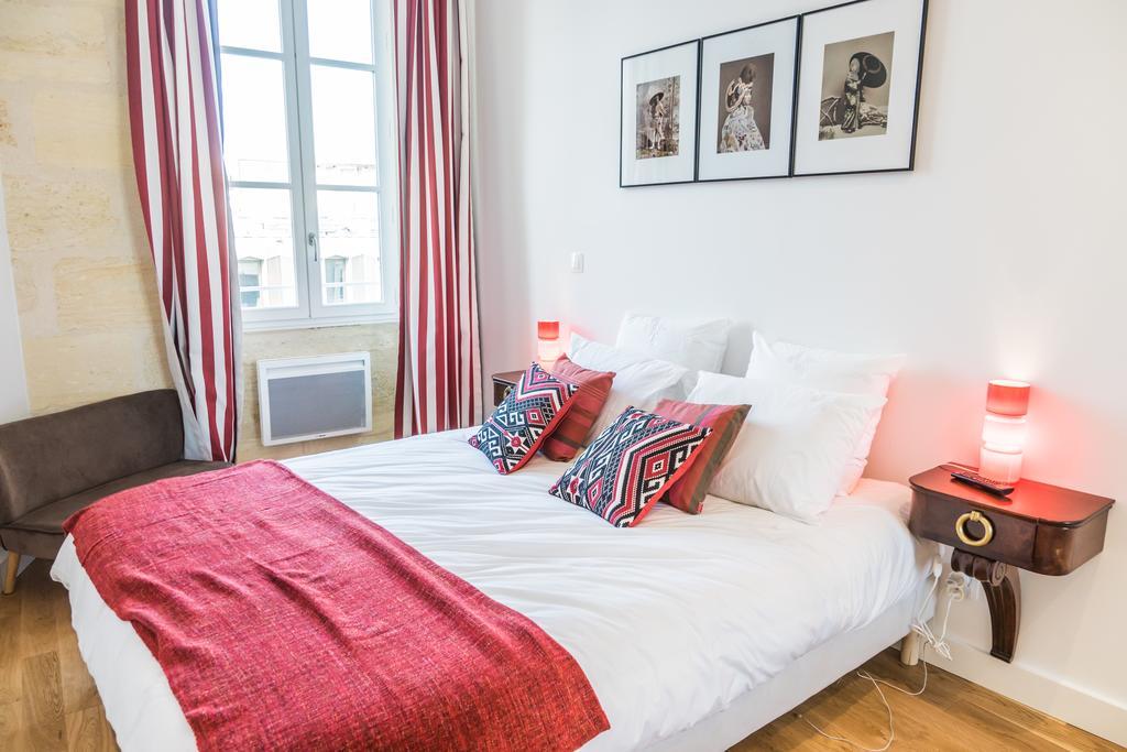 Traditions Apartment *