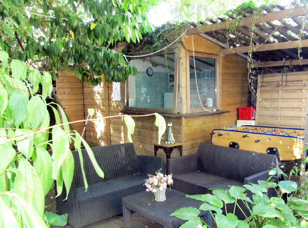Sequoia Garden Bed & Breakfast 2*