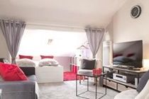 Duplex Cosy Hyper Centre