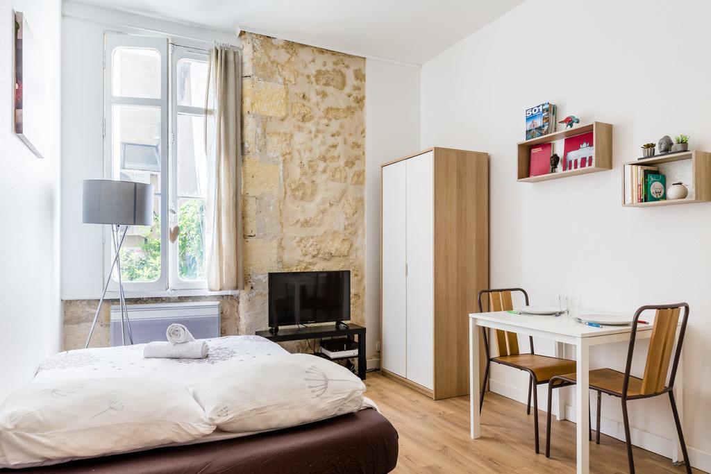 With A Courtyard In The Center Appartement Bordeaux