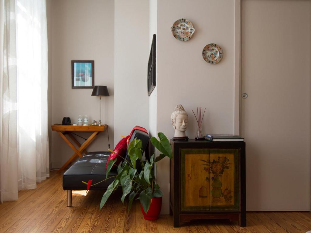 Bed and breakfast Saint Genes - Chambres Et Table D'hotes *