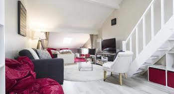 Free Parking - Self Checkin - Wifi - Duplex La Fusterie - Superbordeaux