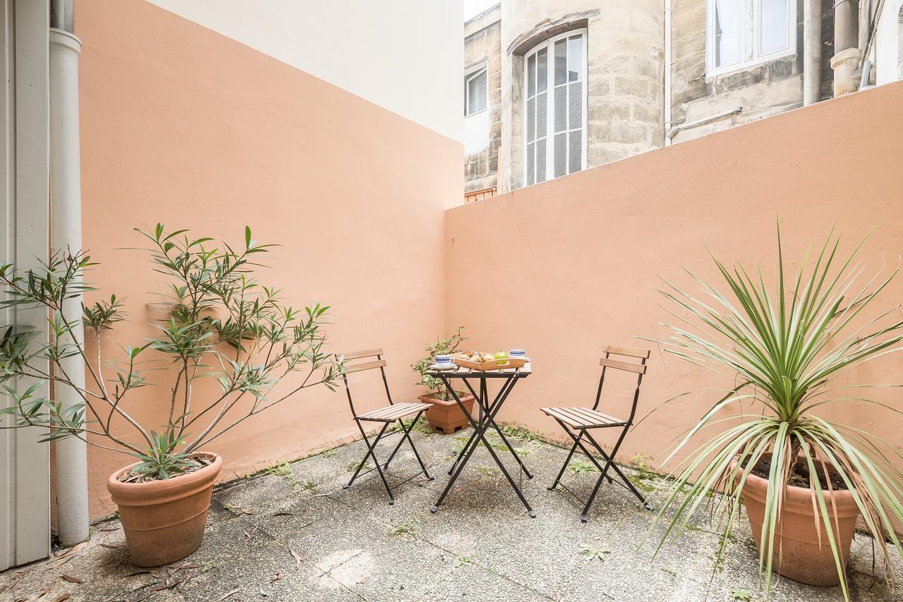 Cosy With Terrace Bordeaux
