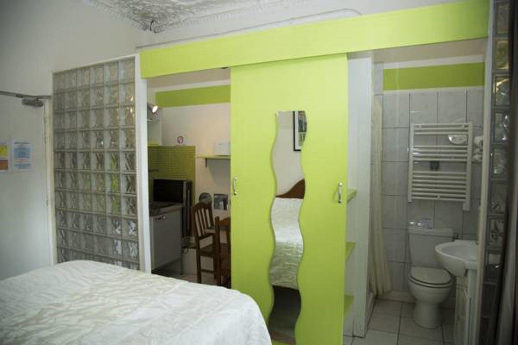 Hotel La Madeleine 3*