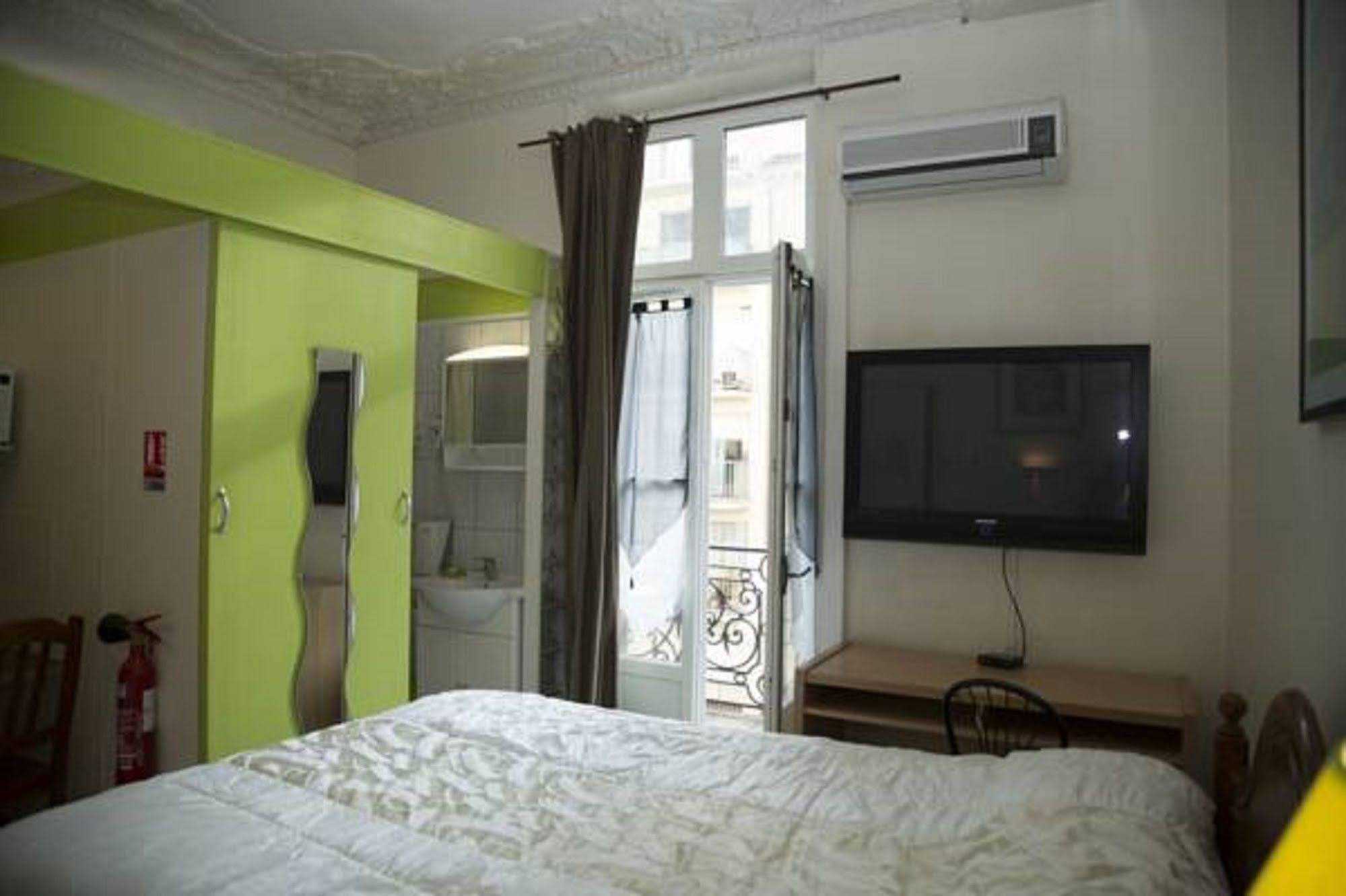 Hotel La Madeleine 3*
