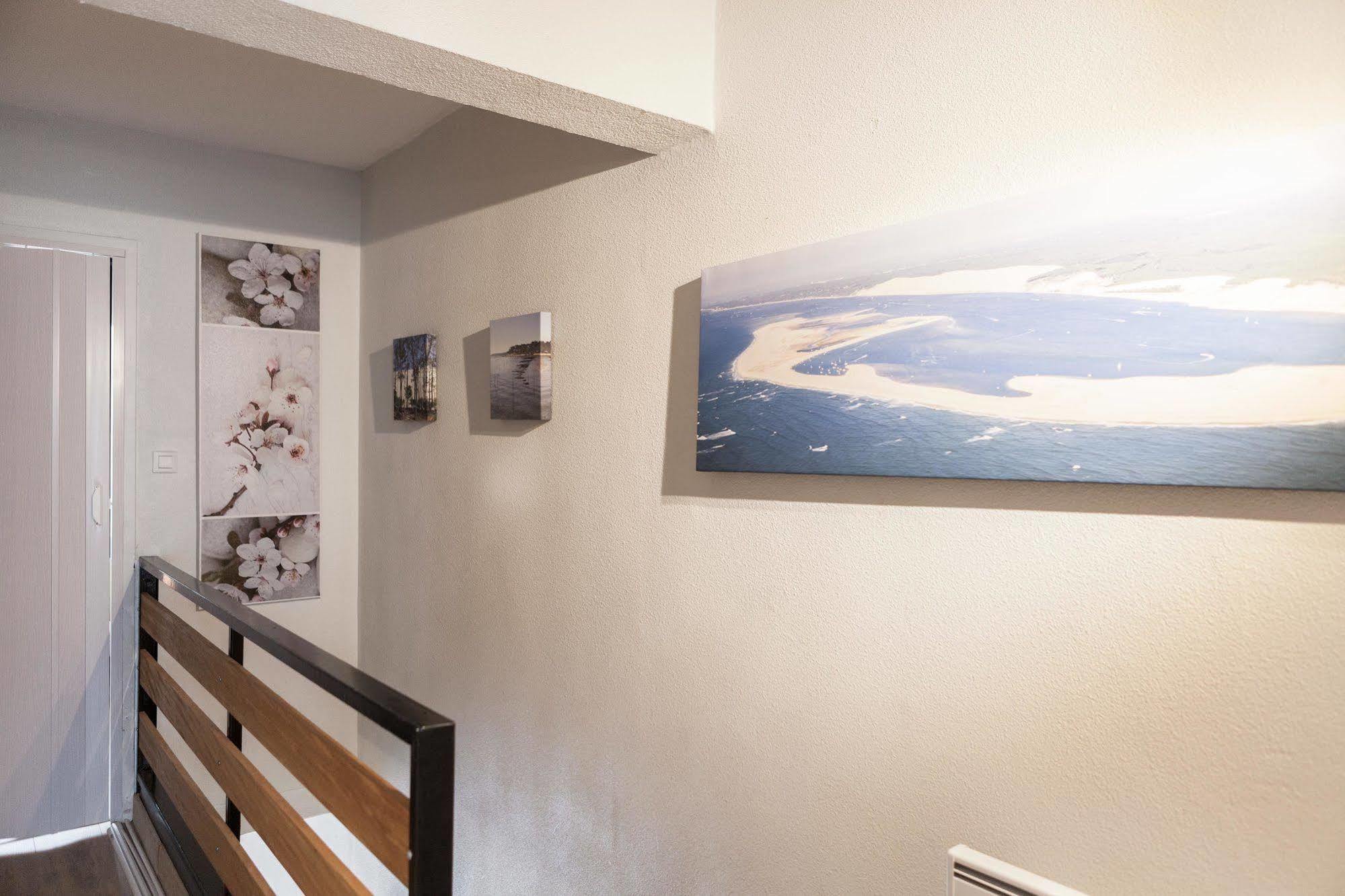 Free Parking - Self Checkin - Wifi - Panoramique Terrasse - Duplex Saint Jean - Superbordeaux *