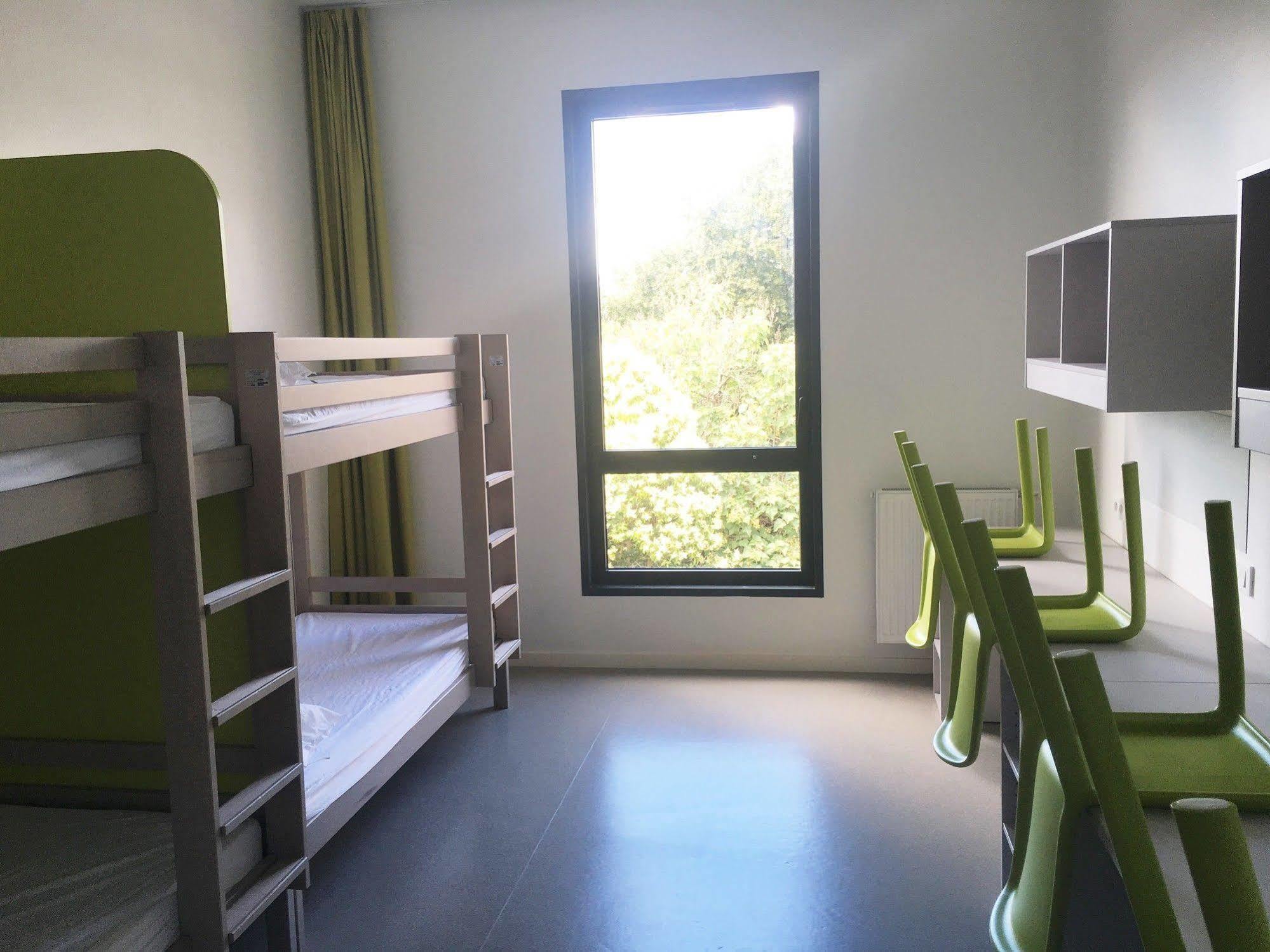 S'cool Centre Hostel *