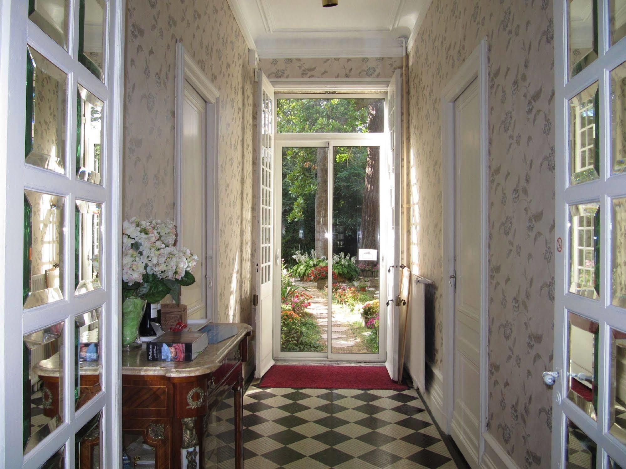 Sequoia Garden Bed & Breakfast Bordeaux