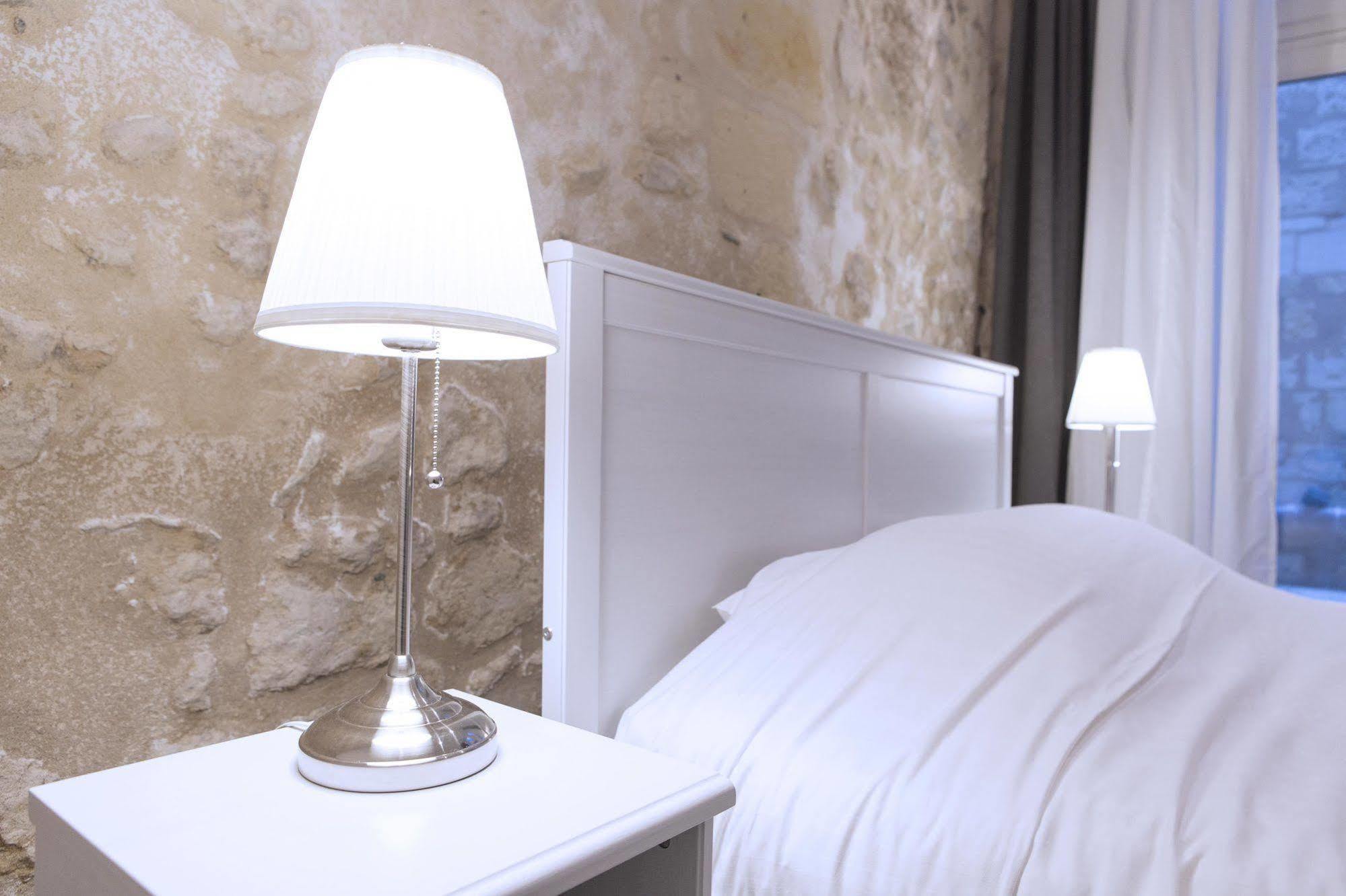 Ausone Beautiful Loft In Historical Center + Terrace And Parking *