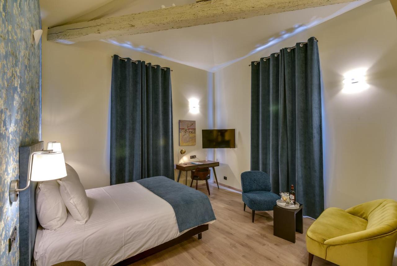 Erizio, A Bucolic And Urban Break