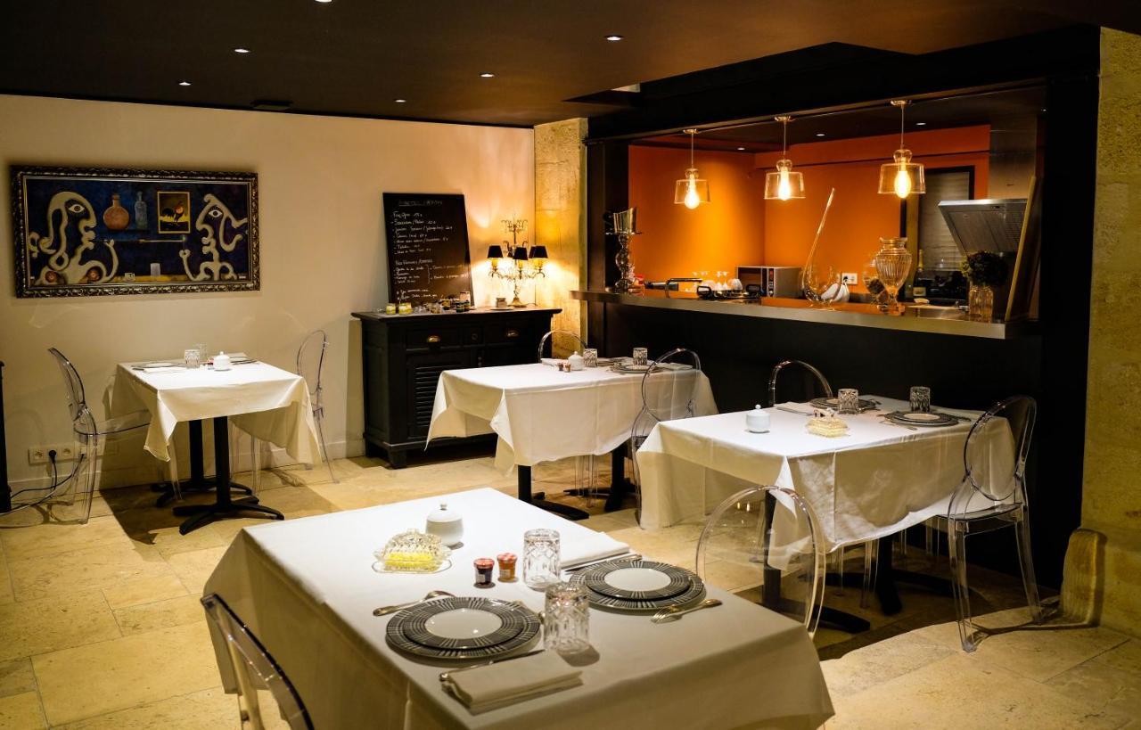 Le Clos D'emile Couette-café