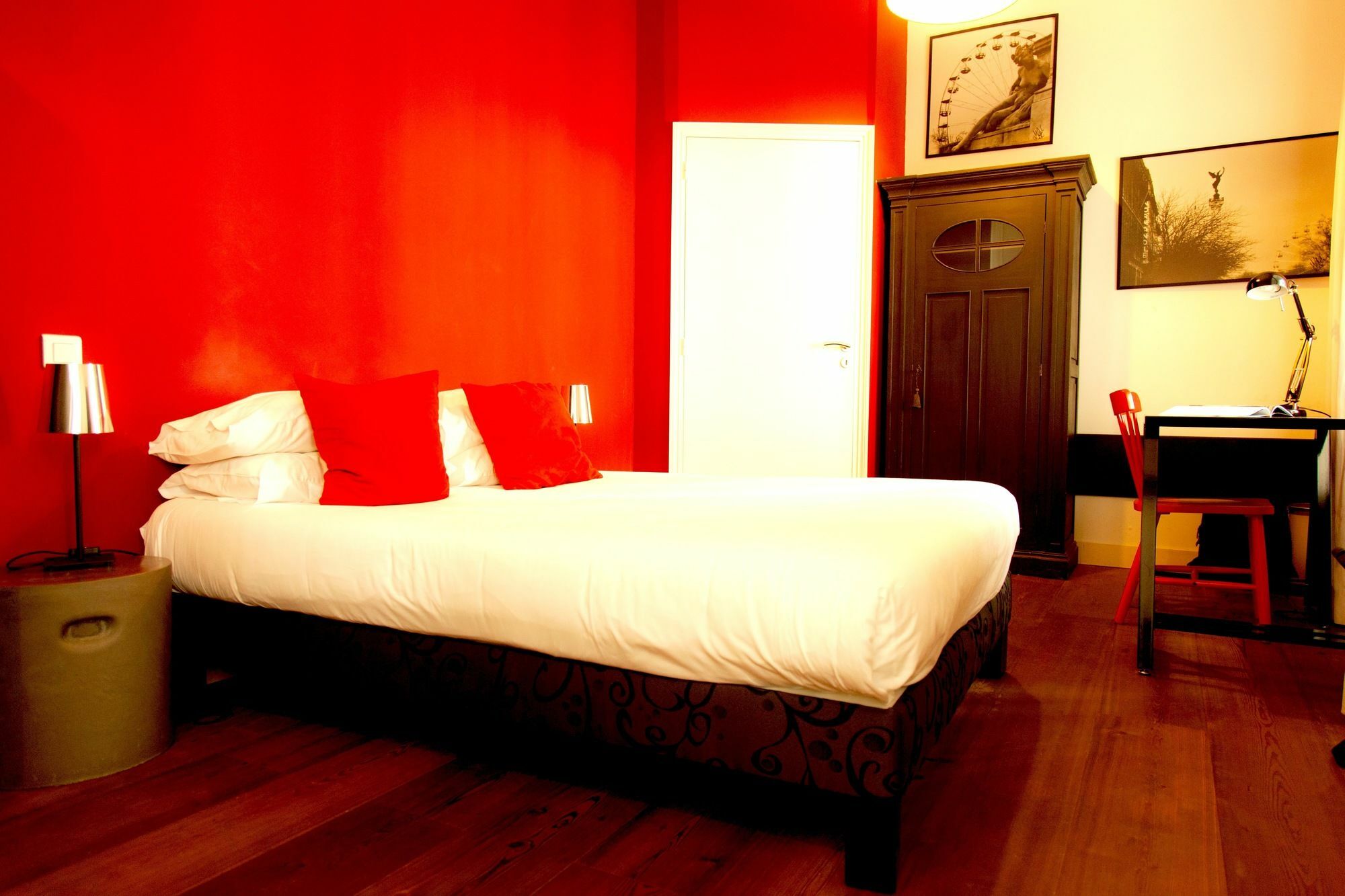Pensión L'hotel Particulier 2*