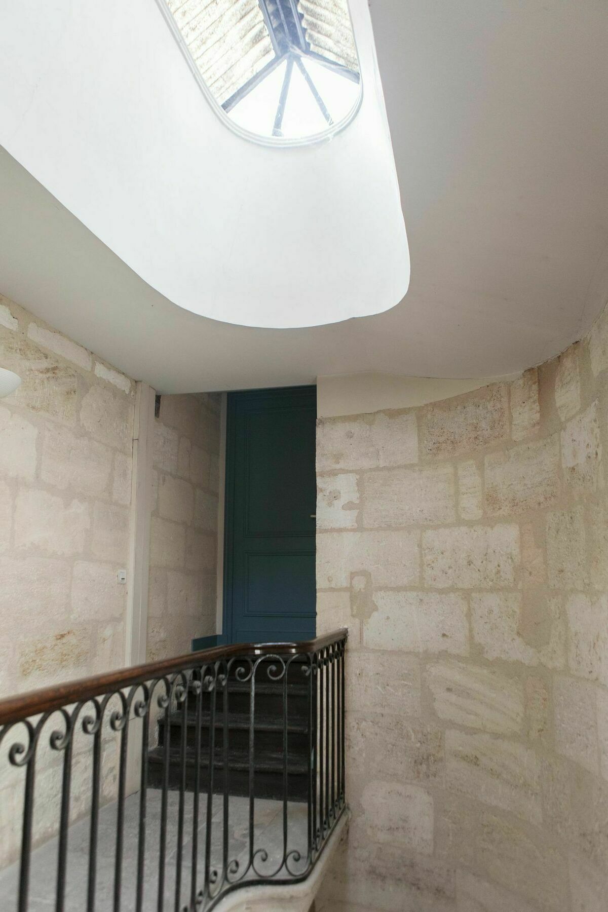 Grand Theatre Bright *