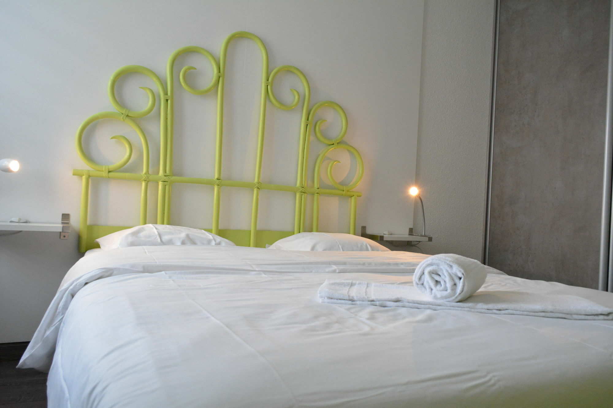 T2 Apartment *