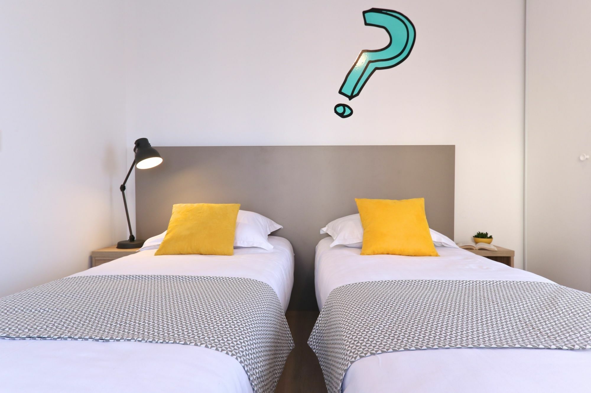 Apparteo Aparthotel 3*