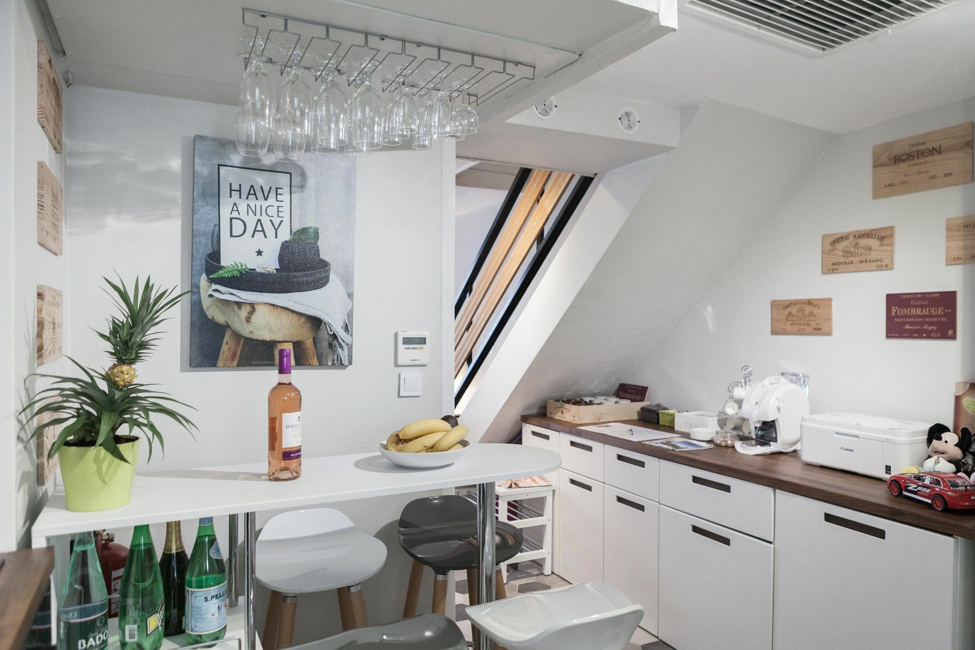 Free Parking - Self Checkin - Wifi - Panoramique Terrasse - Duplex Saint Jean - Superbordeaux Bordeaux