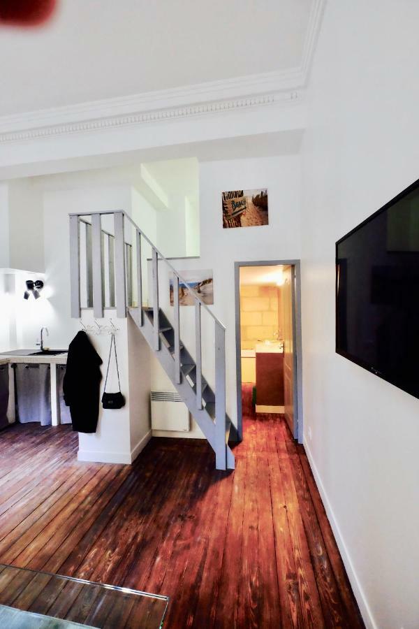 Victoire Apartment *