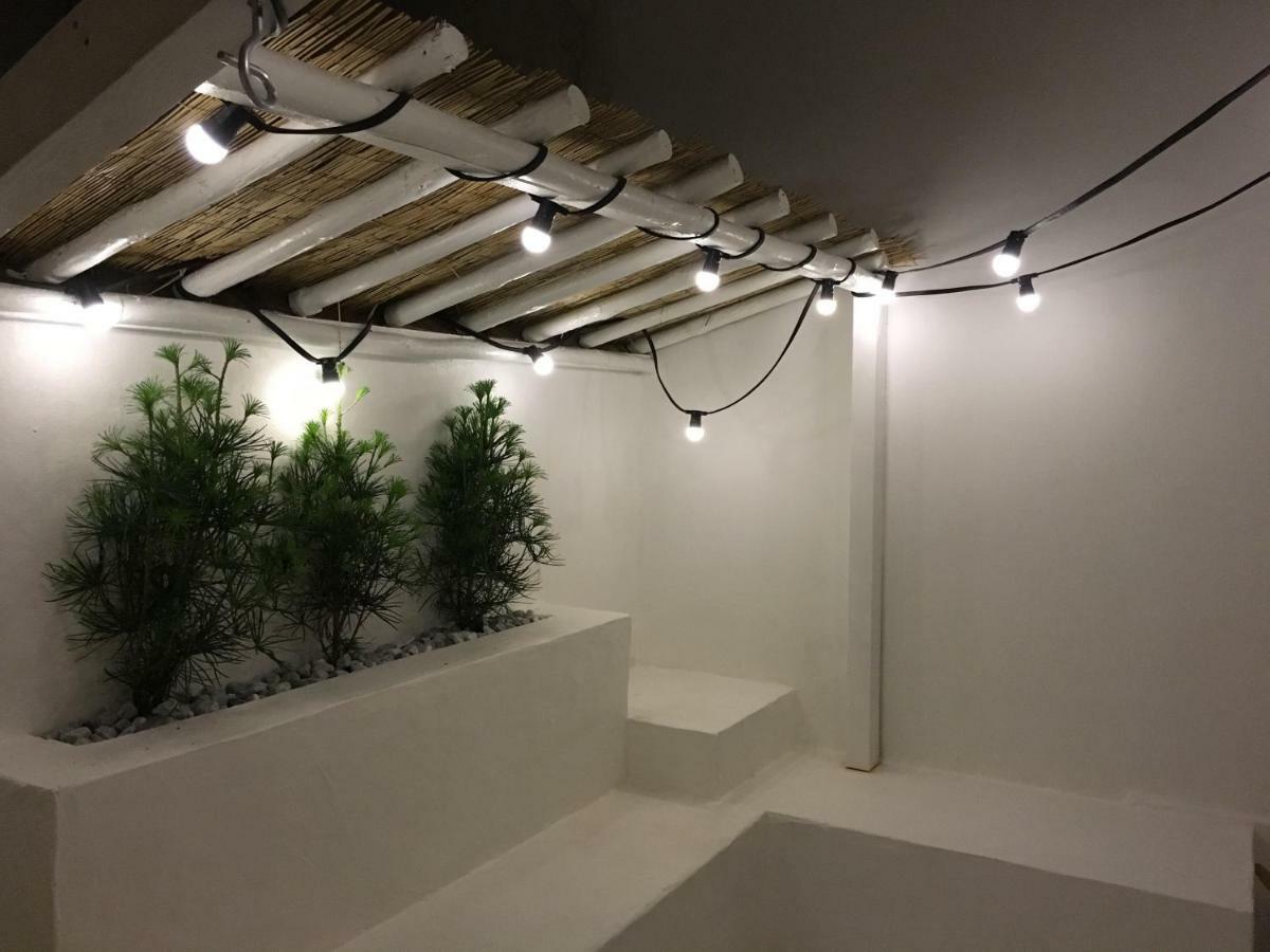 Mirmont Greek Style Appartement