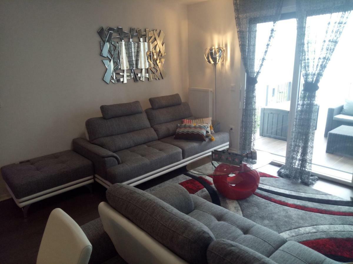 Apartment Bel T2 Pres Du Avc Un Parking Prive